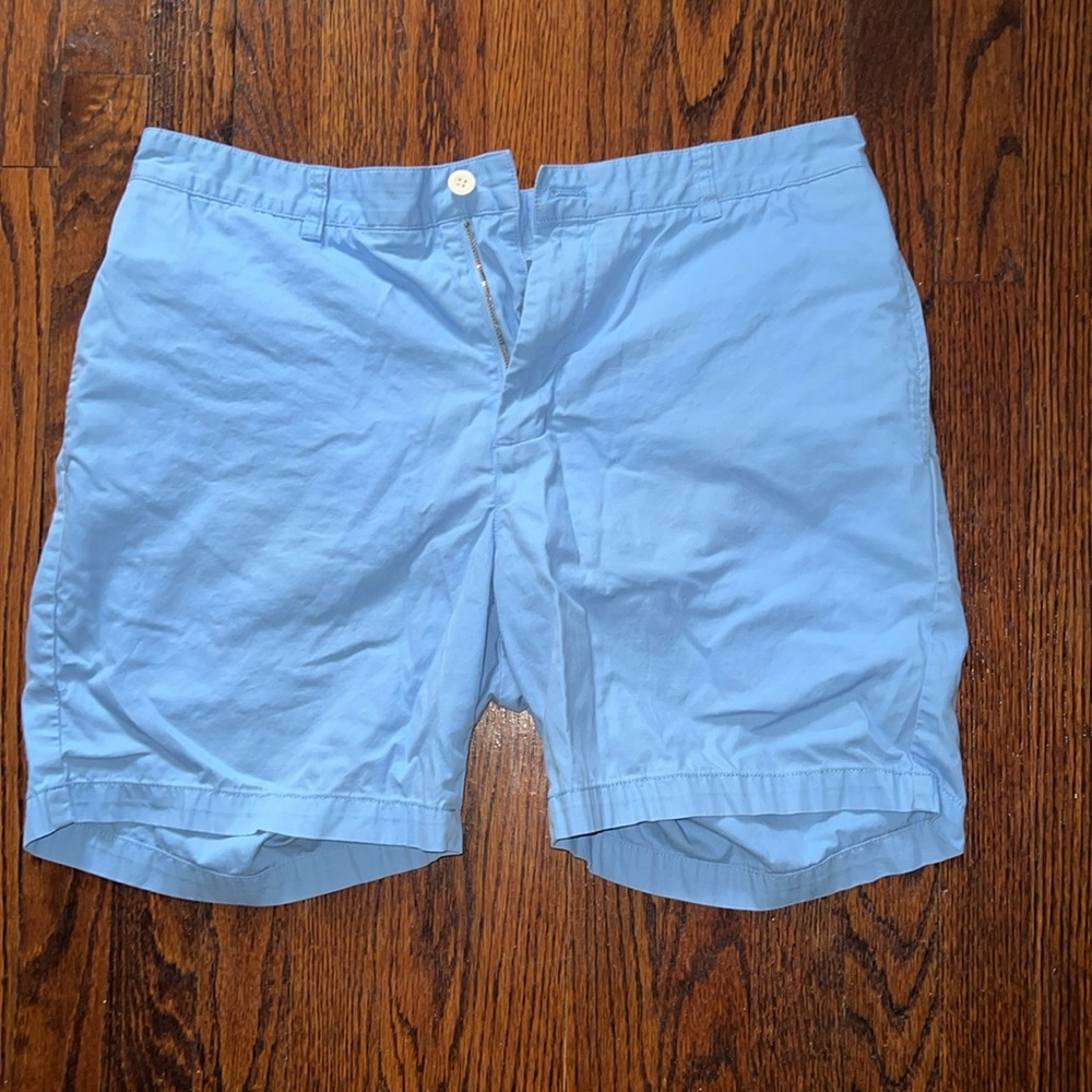 Vineyard Vines EUC Men’s 36 7in Club Short.